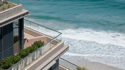 BEACH FRONT PROPERTY BY MIKEDABELL _ GETTY IMAGES-1